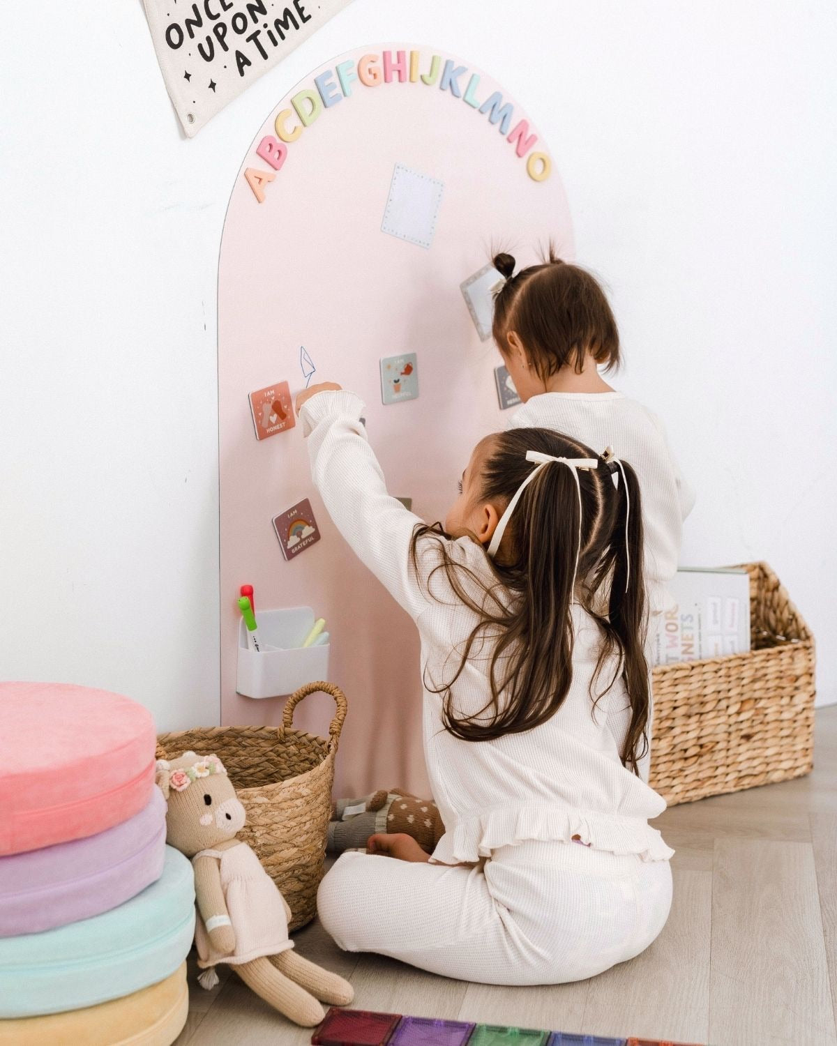 Original Magic Playwall
