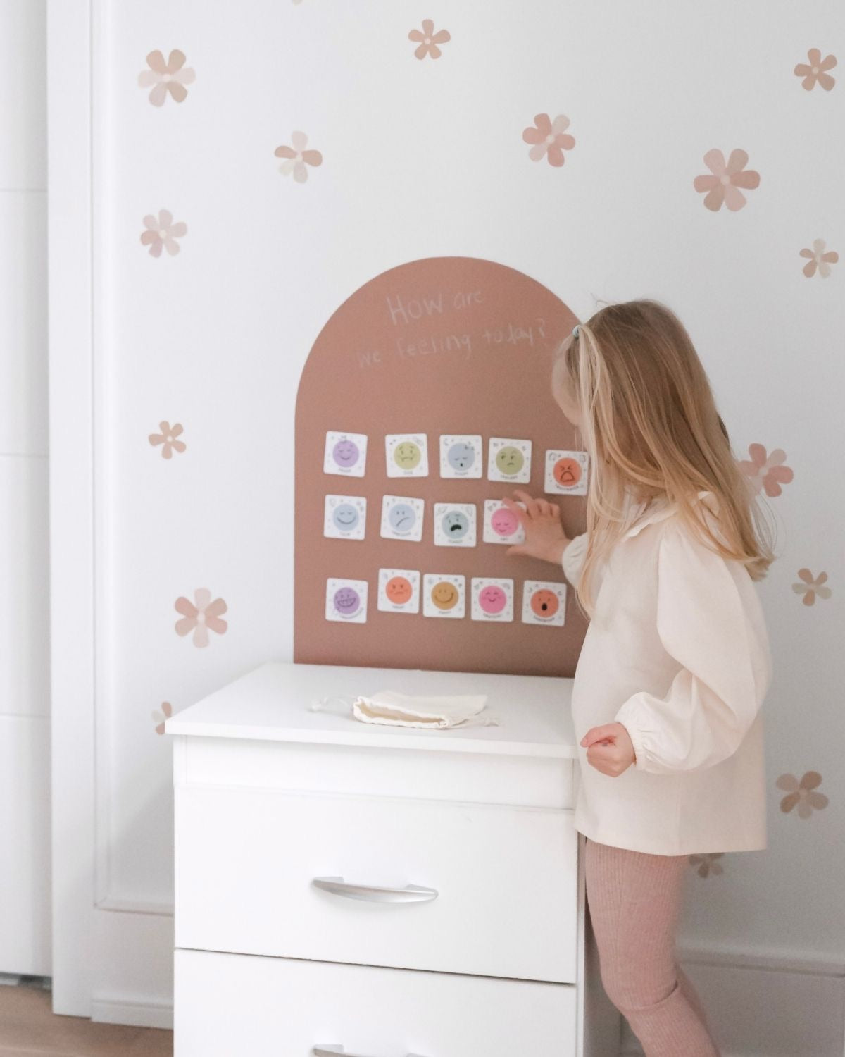 MINI Magic Playwall