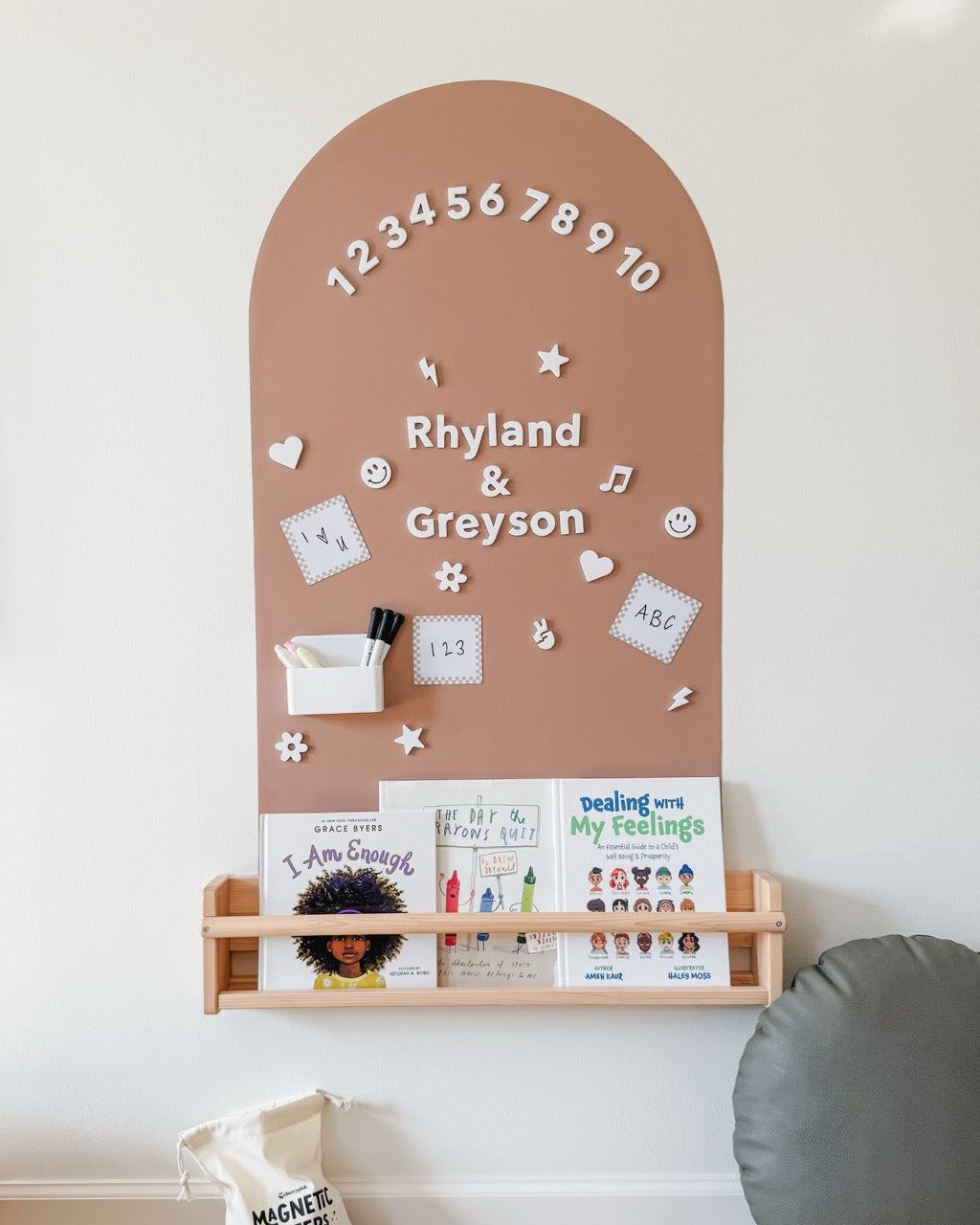 Magnetic Letters & Symbols