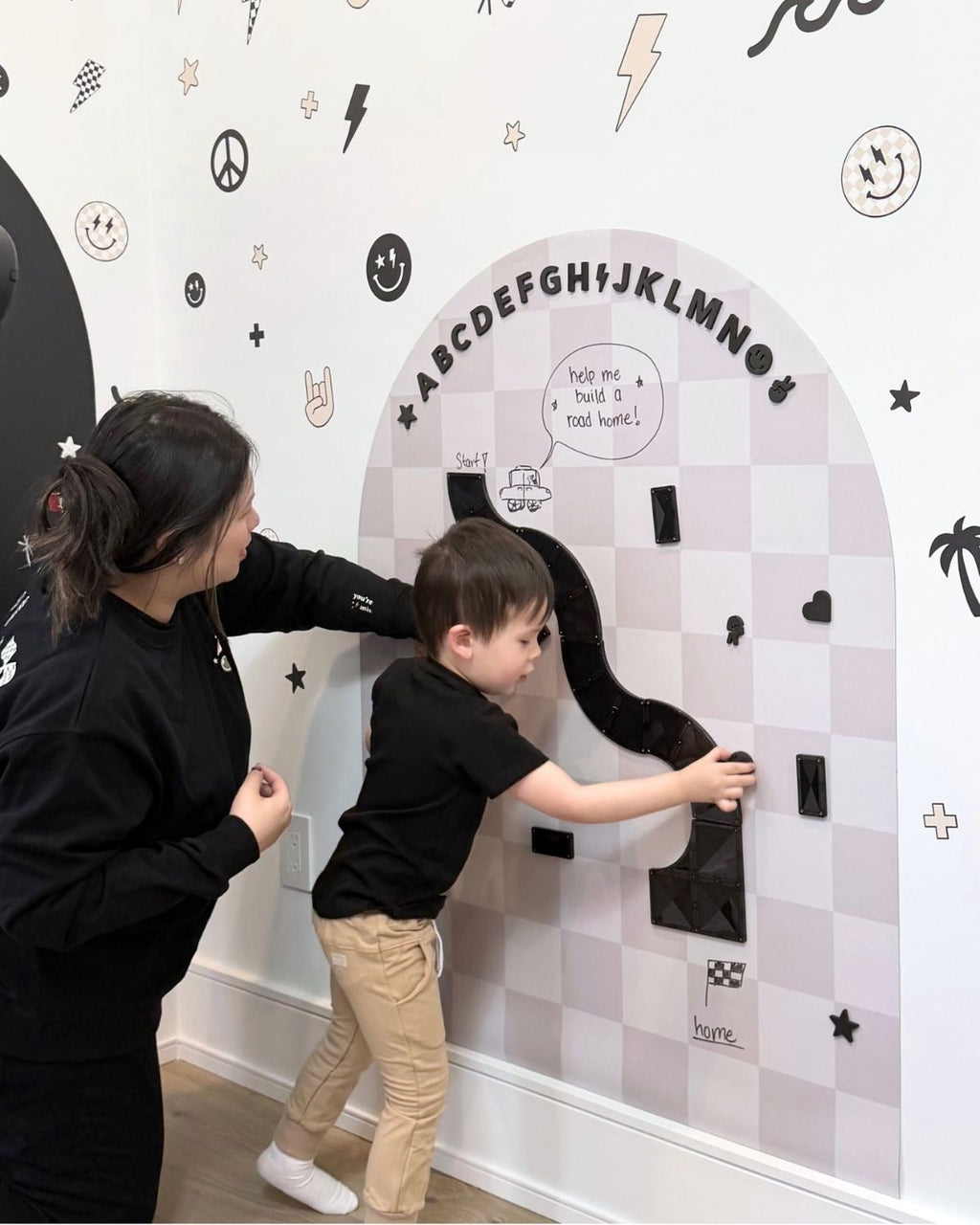 MEGA Magic Playwall