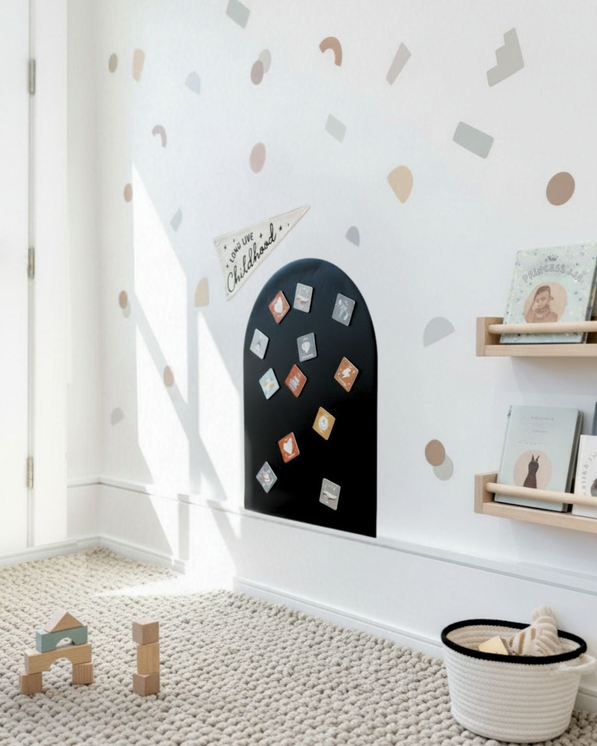 MINI Magic Playwall