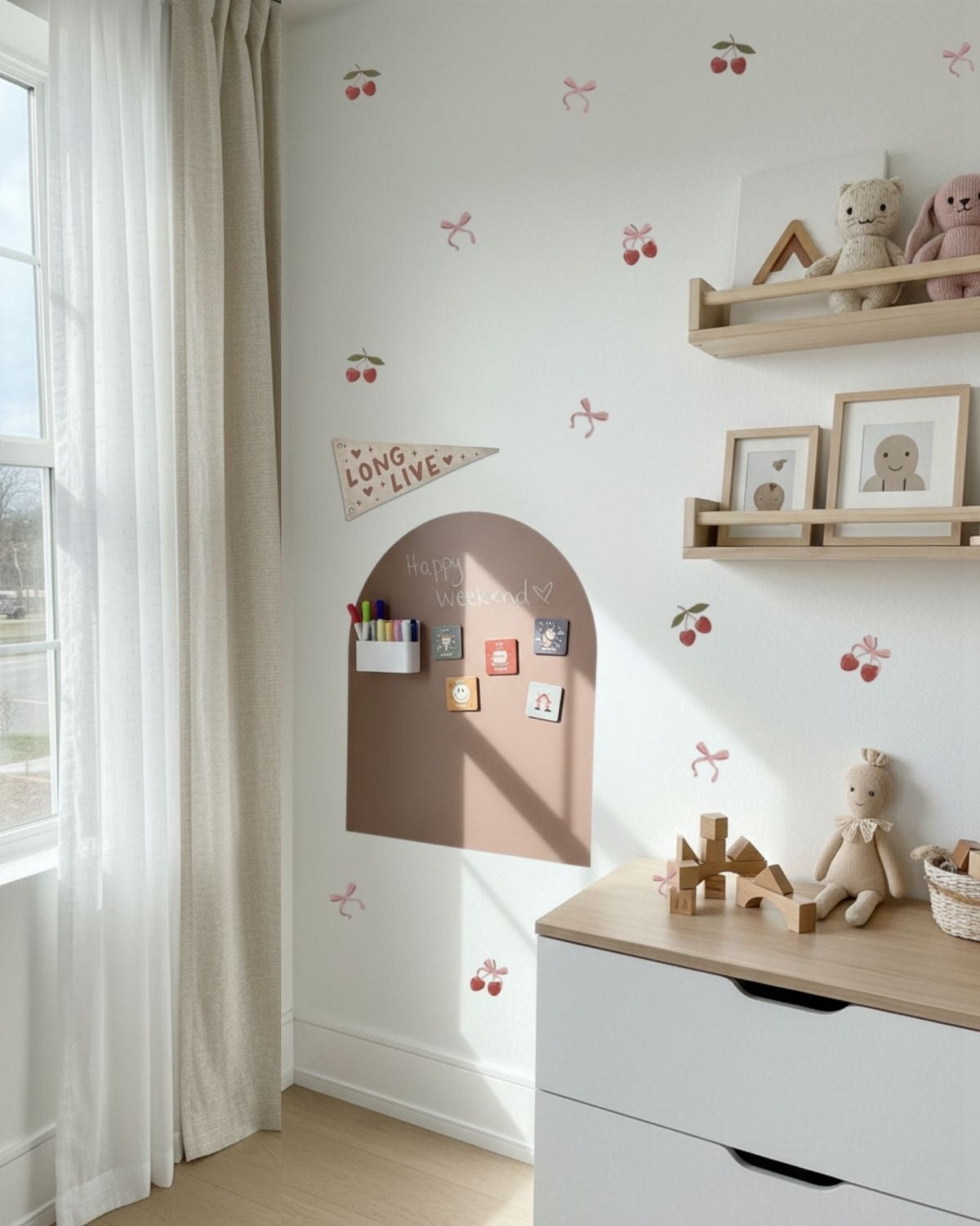 MINI Magic Playwall