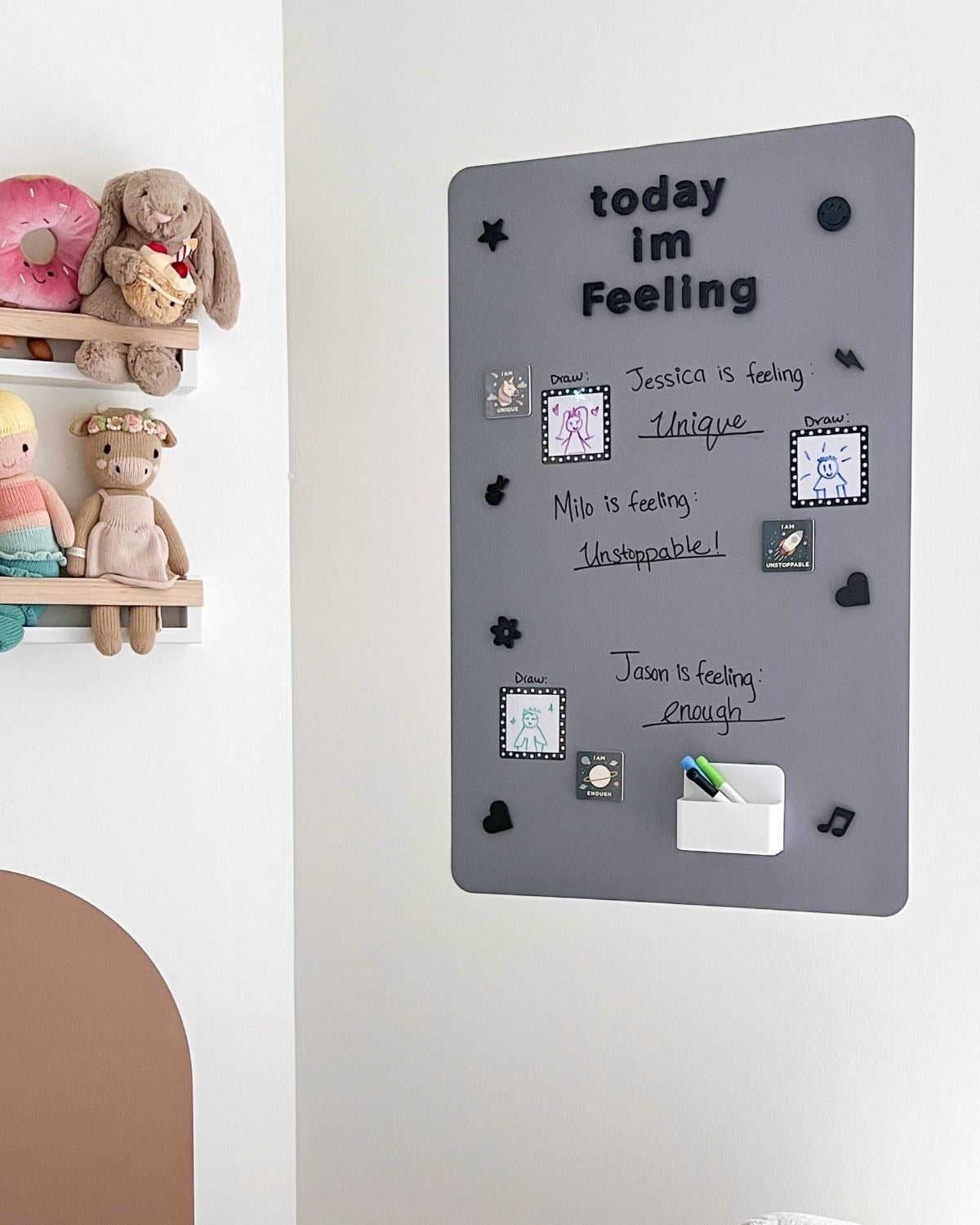 RECTANGULAR Magic Playwall