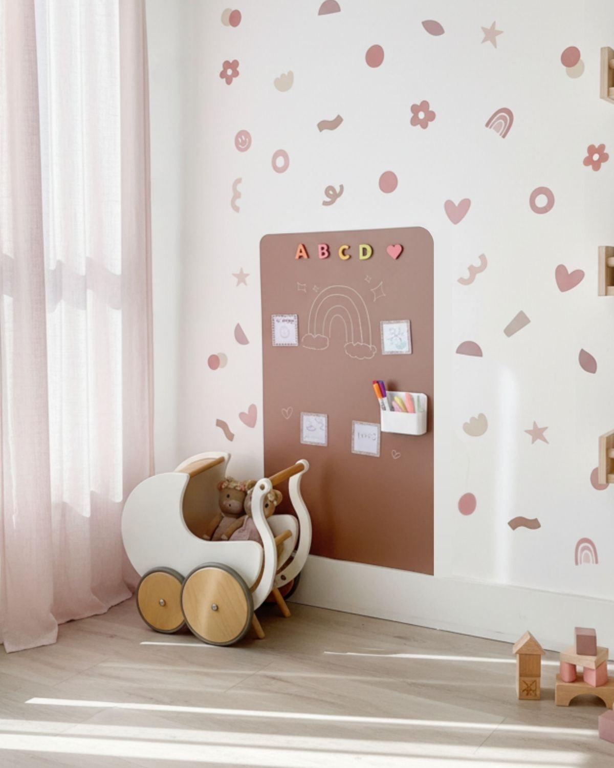 RECTANGULAR Magic Playwall